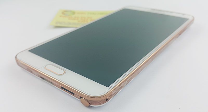 Samsung galaxy note 3 trắng độ vỏ gold