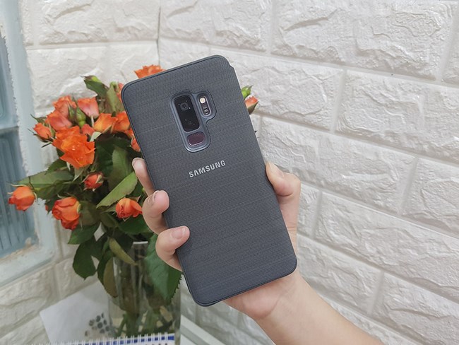 Bao da Led View Galaxy S9 Plus chính hãng