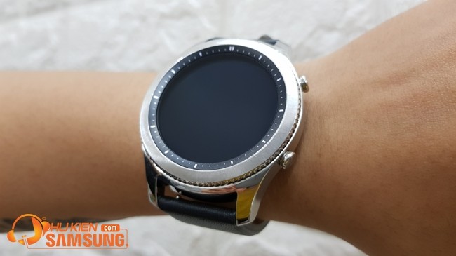 đồng hồ Samsung Gear S3 Classic giá