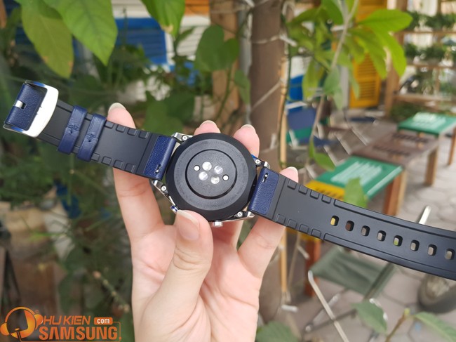 đồng hồ thông minh Huawei Honor Magic Watch viền Creamic Bezel