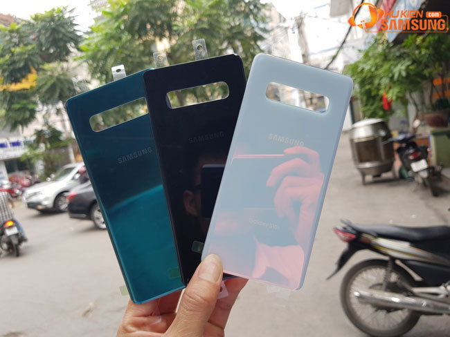 Thay nắp lưng Galaxy S10 Plus, S10 5G, S10 E, S10 chính hãng