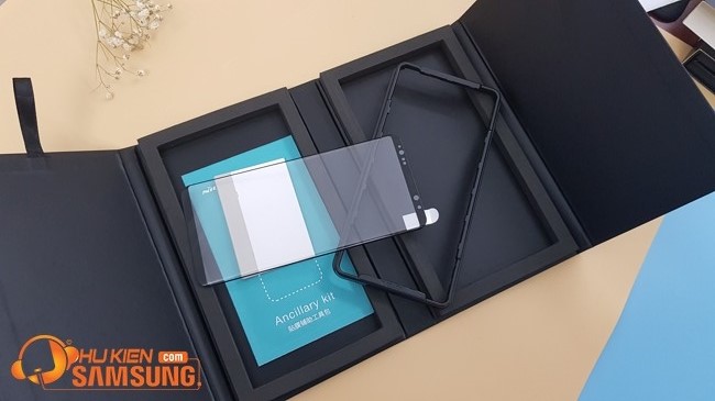 Kính cường lực Note 8 Nillkin chính hãng