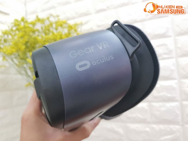 Kính thực tế ảo Samsung Gear VR