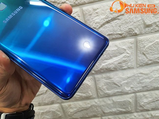 Thay nắp lưng Galaxy A9 2018 chính hãng