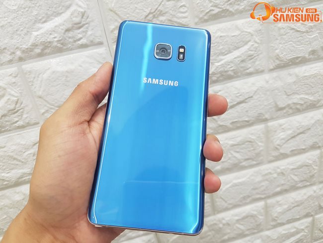 Thay nắp lưng Galaxy Note FE chính hãng