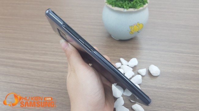 Ốp lưng Clear Cover Samsung Note 8 chính hãng