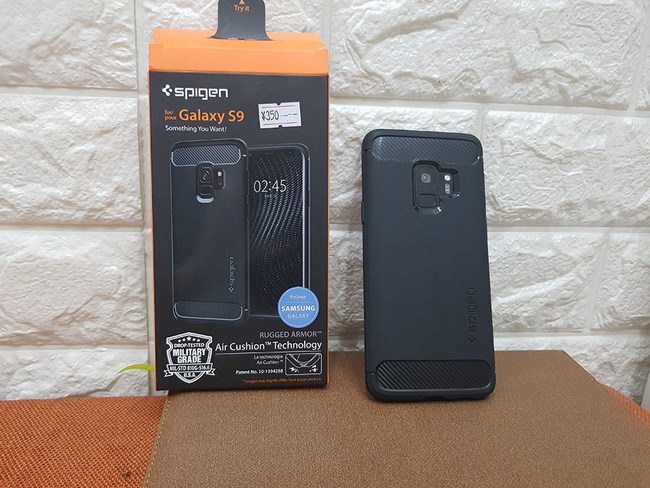 Ốp lưng Samsung S9 Spigen Rugged Armor