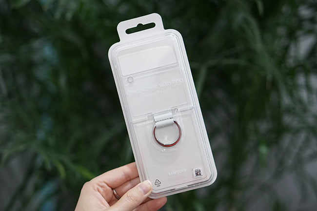 Ốp lưng Galaxy Z Flip 3 trong suốt Clear cover chính hãng Samsung