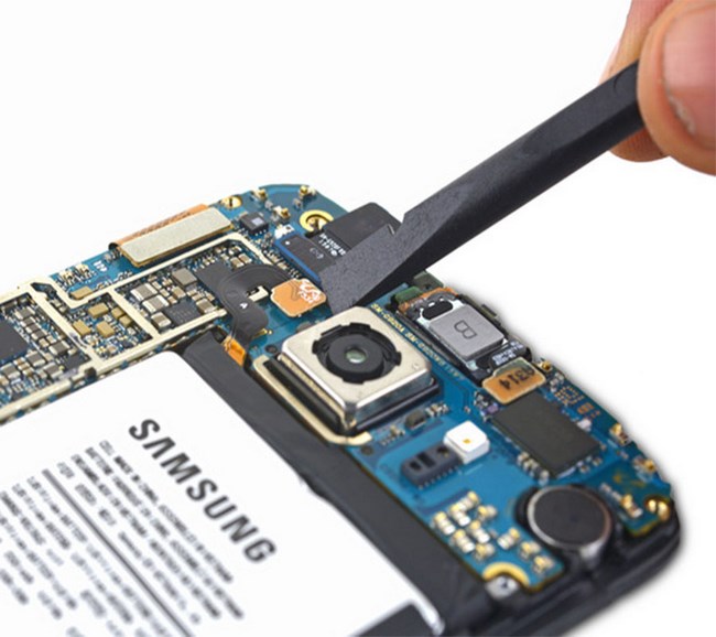 Thay pin Samsung Galaxy S6 tại nhà 