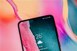 Galaxy A70: Giá hơn 9 triệu mà phần cứng khủng hơn cả S10 Plus